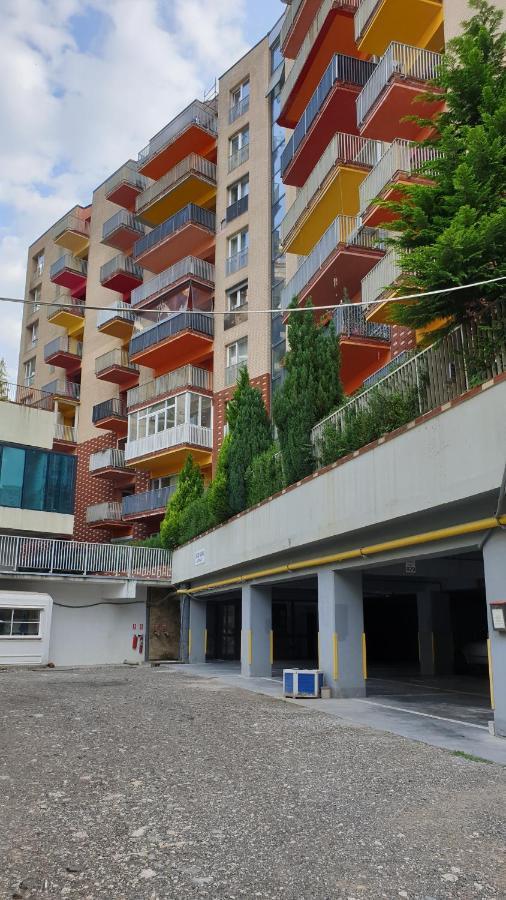 Criss Apartament Sinaia Ngoại thất bức ảnh