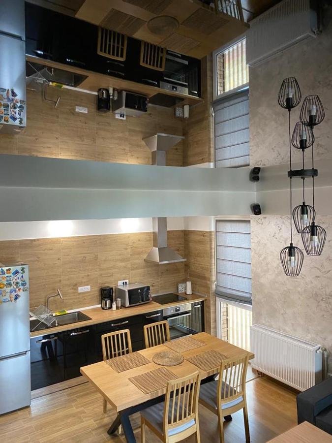 Criss Apartament Sinaia Ngoại thất bức ảnh