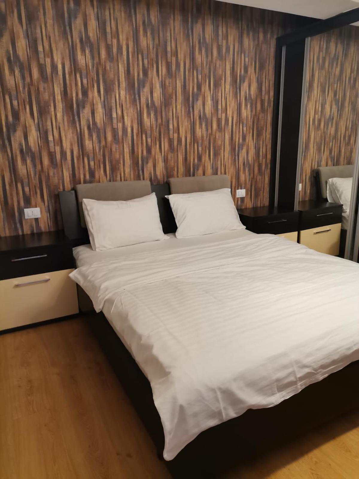 Criss Apartament Sinaia Ngoại thất bức ảnh