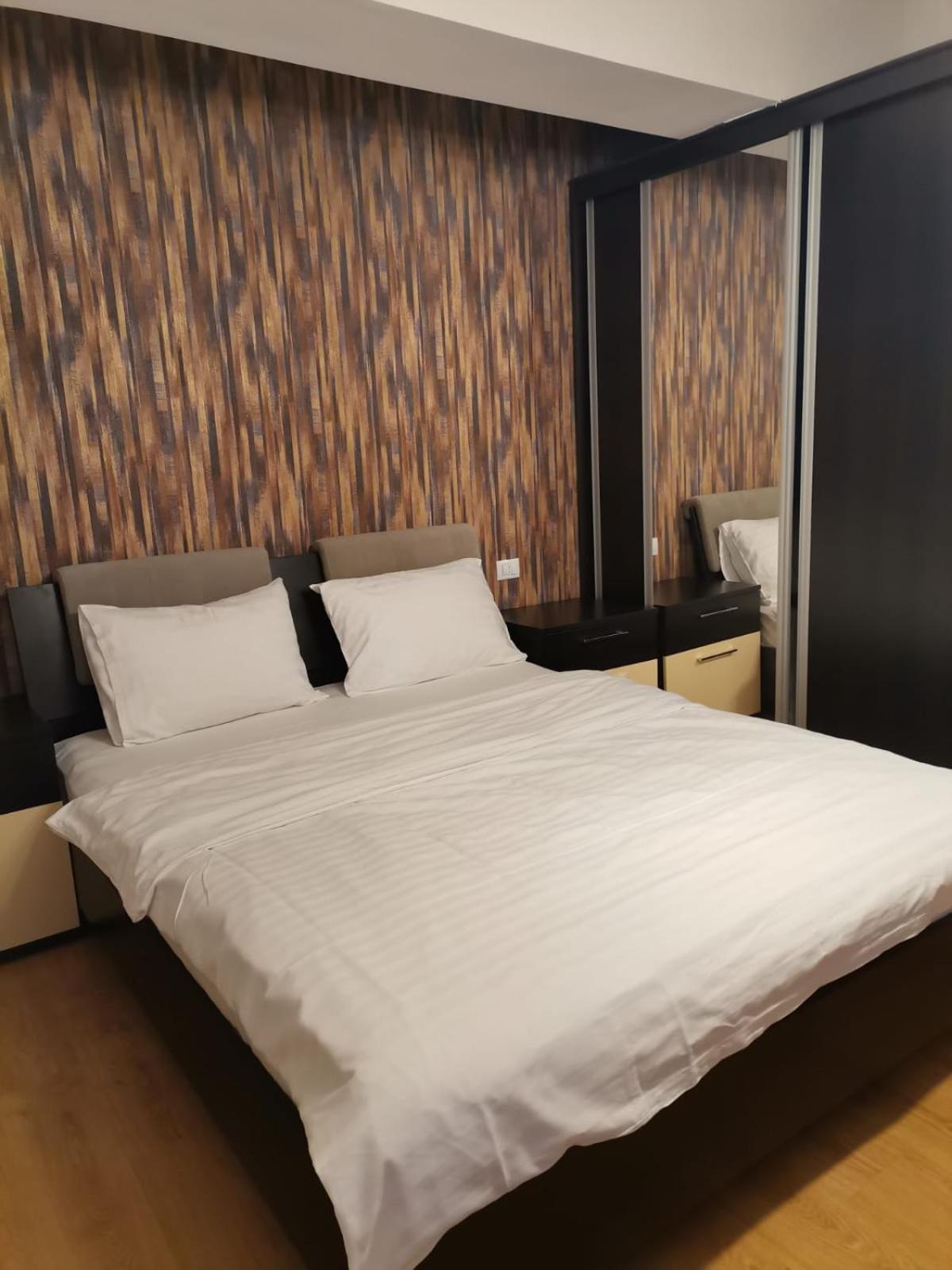 Criss Apartament Sinaia Ngoại thất bức ảnh